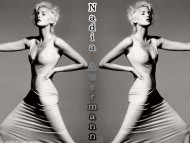 Download Nadia Auermann / Celebrities Female