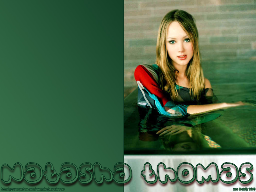 Download Natasha Thomas / Celebrities Female wallpaper / 1024x768