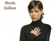 Download Nicole DeBoer / Celebrities Female