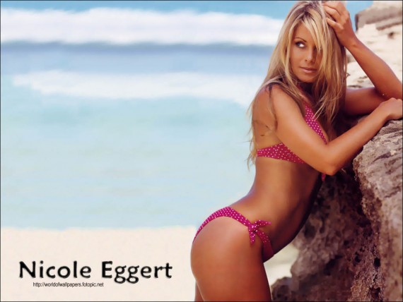 Free Send to Mobile Phone Nicole Eggert Celebrities Female wallpaper num.2