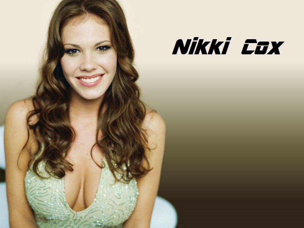Full size Nikki Cox wallpaper / Celebrities Female / 1024x768