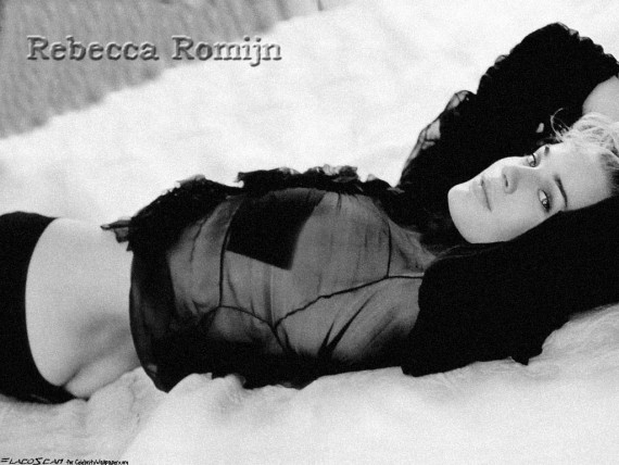 Free Send to Mobile Phone Rebecca Romijn Celebrities Female wallpaper num.30