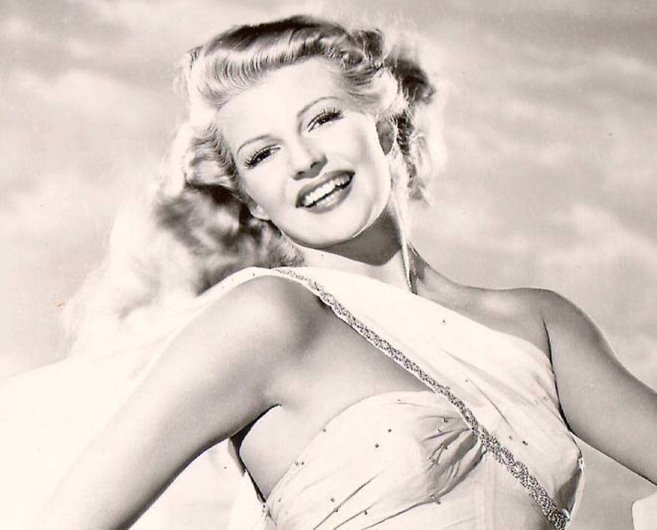 Full size Rita Hayworth wallpaper / Celebrities Female / 951x768