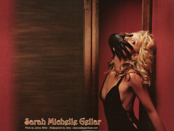 Free Send to Mobile Phone Sarah Michelle Gellar Celebrities Female wallpaper num.4