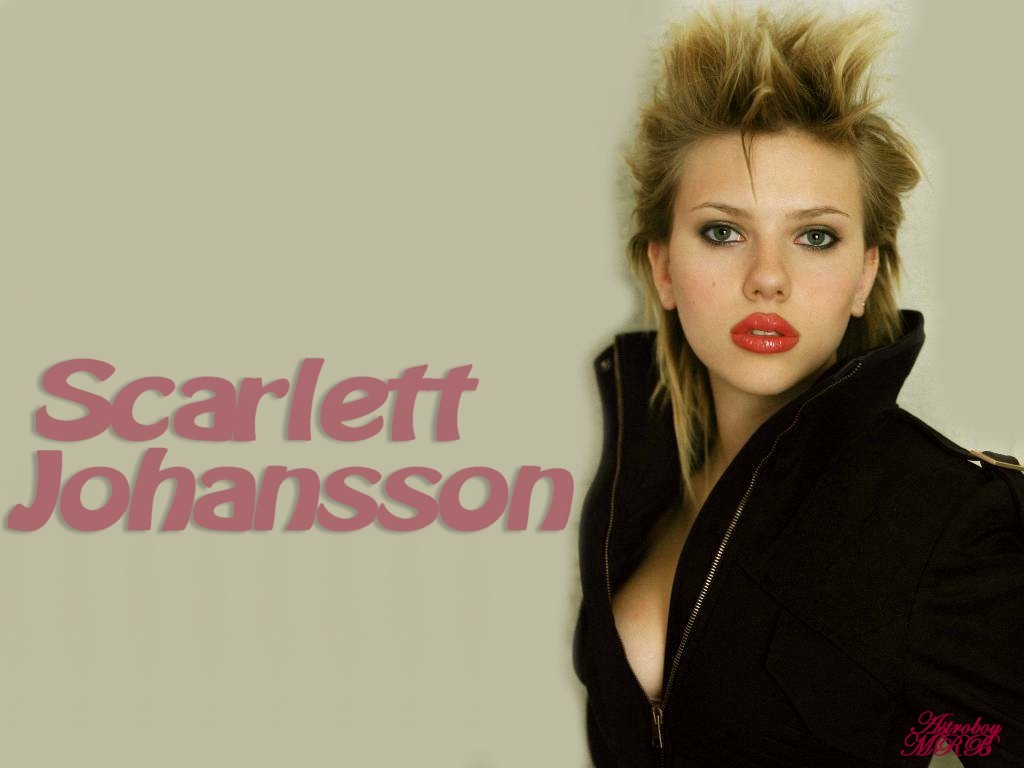 Full size Scarlett Johansson wallpaper / Celebrities Female / 1024x768
