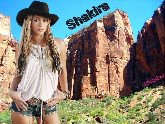 Free Send to Mobile Phone Shakira Celebrities Female wallpaper num.42