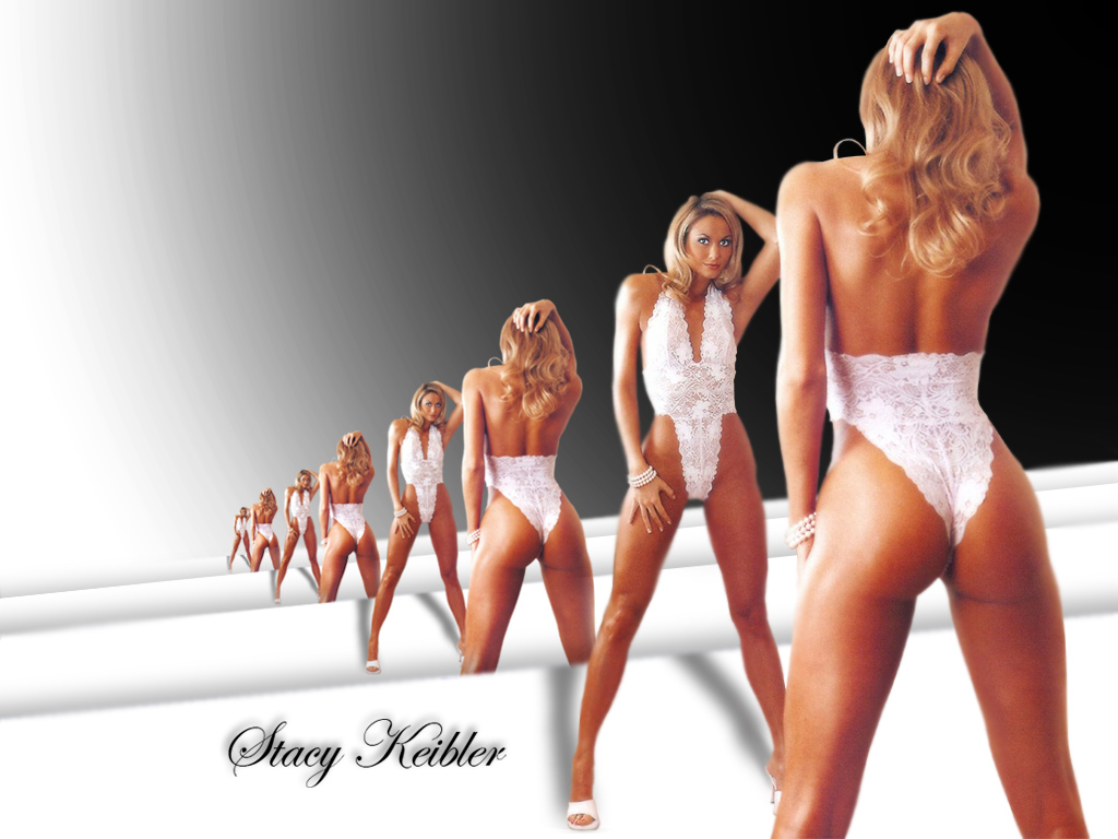 Full size Stacy Keibler wallpaper / Celebrities Female / 1024x768