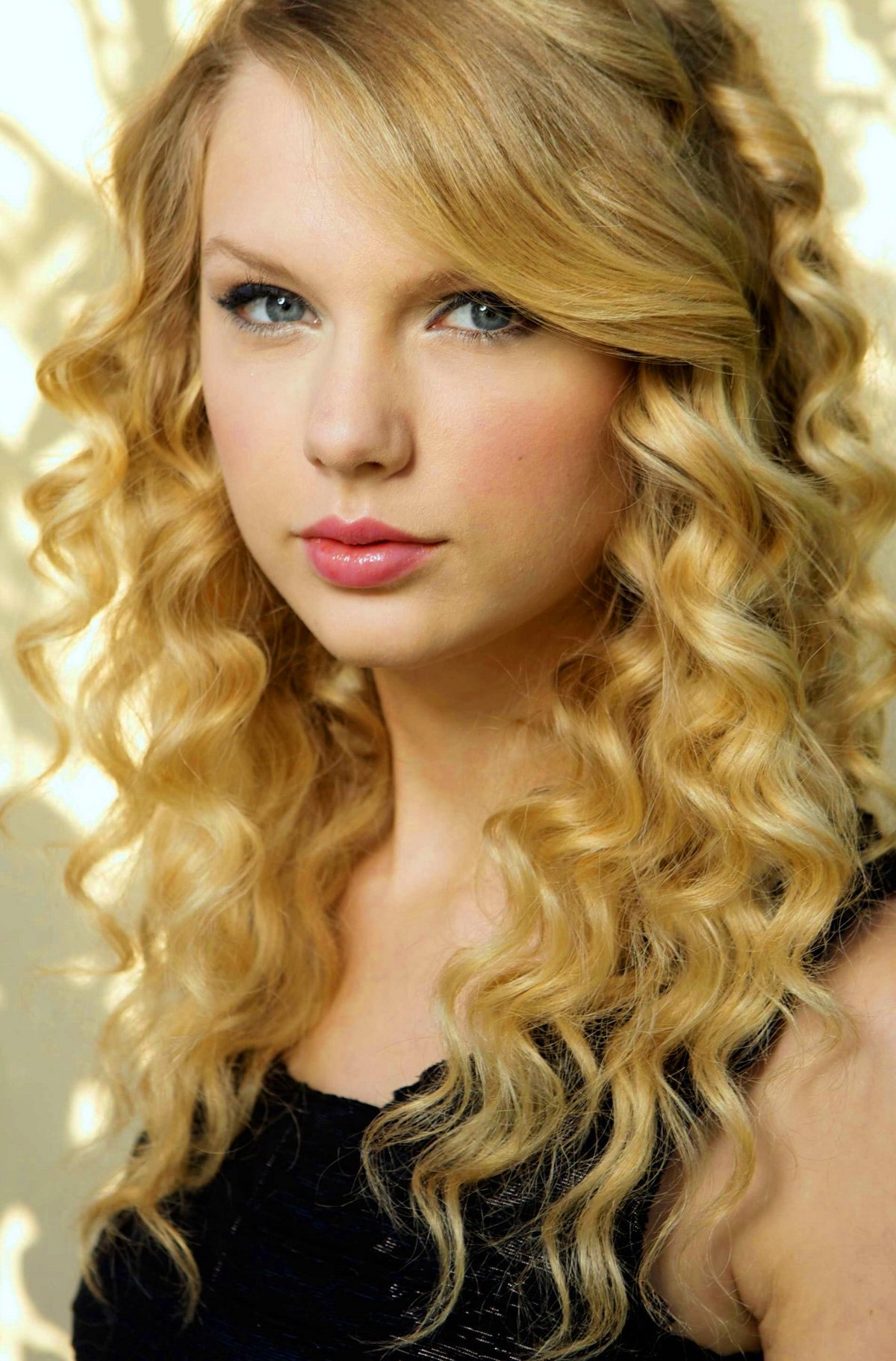 Download HQ Taylor Swift wallpaper / Celebrities Female / 1200x1823