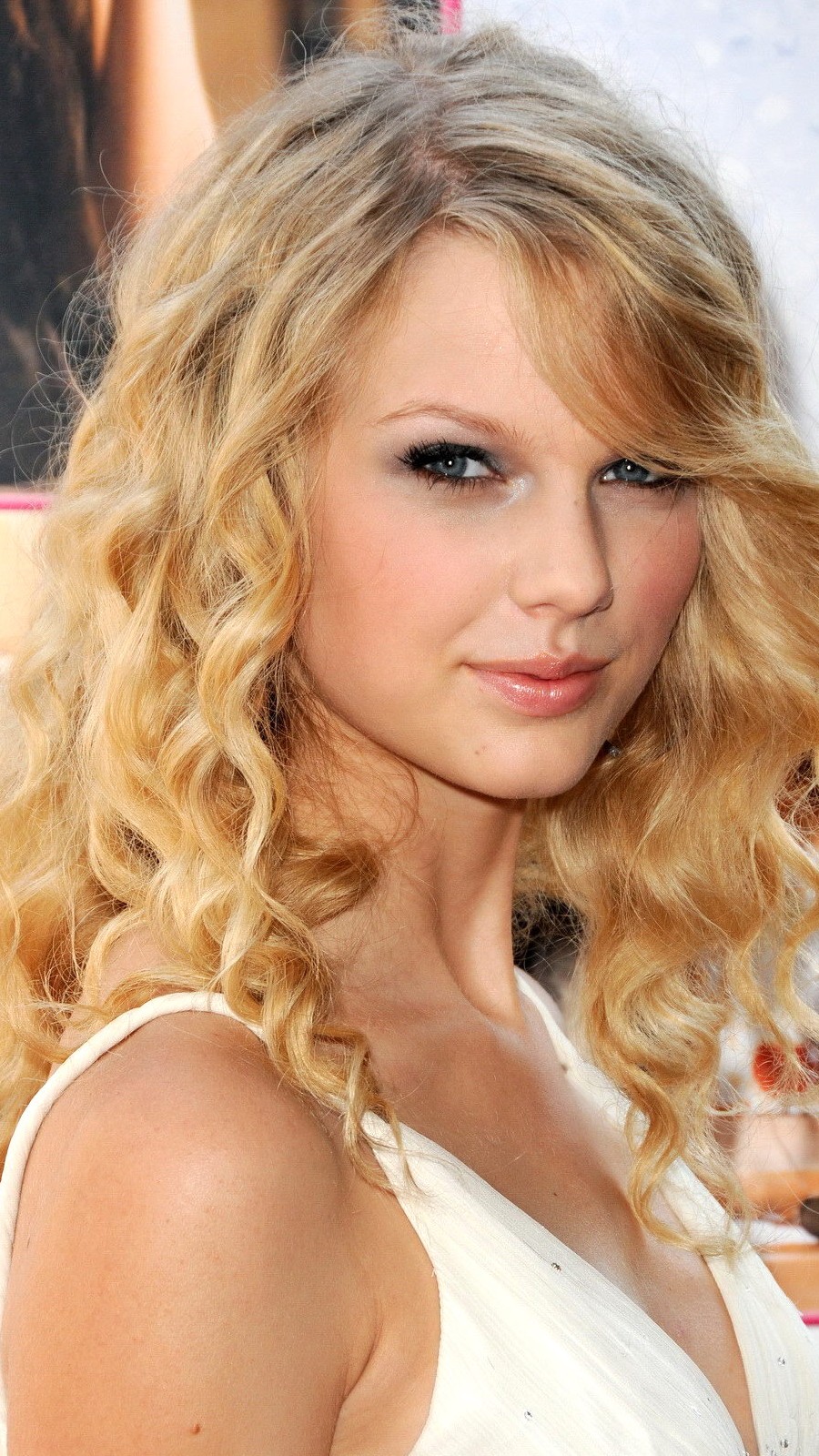 Download HQ Taylor Swift wallpaper / Celebrities Female / 900x1600