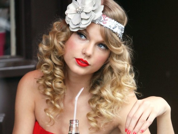 Free Send to Mobile Phone Taylor Swift Celebrities Female wallpaper num.16