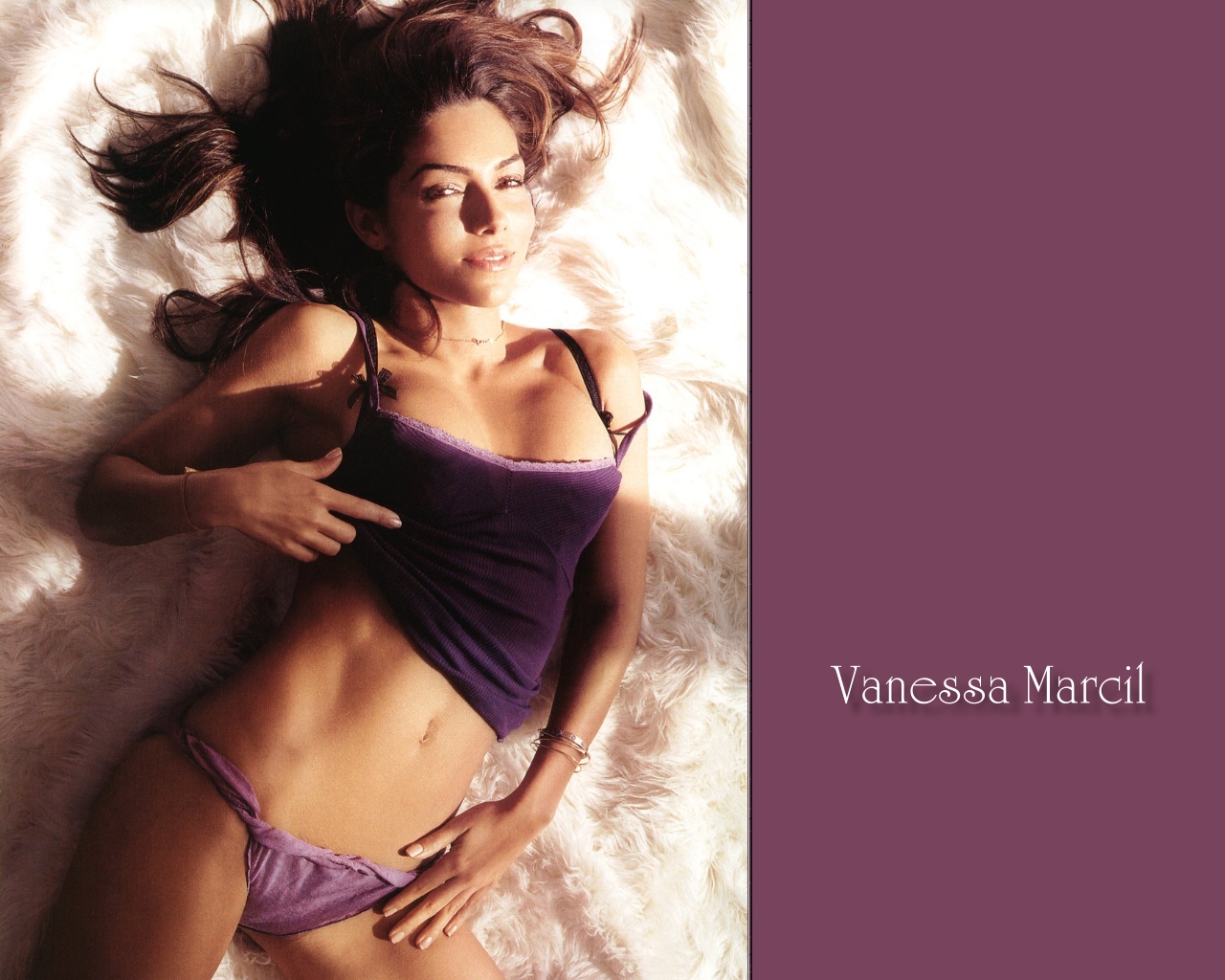 Download full size Vanessa Marcil wallpaper / Celebrities Female / 1280x1024