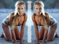 Download Veronica Varekova / Celebrities Female