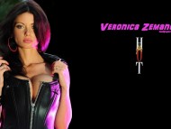 Veronica Zemanova / Celebrities Female