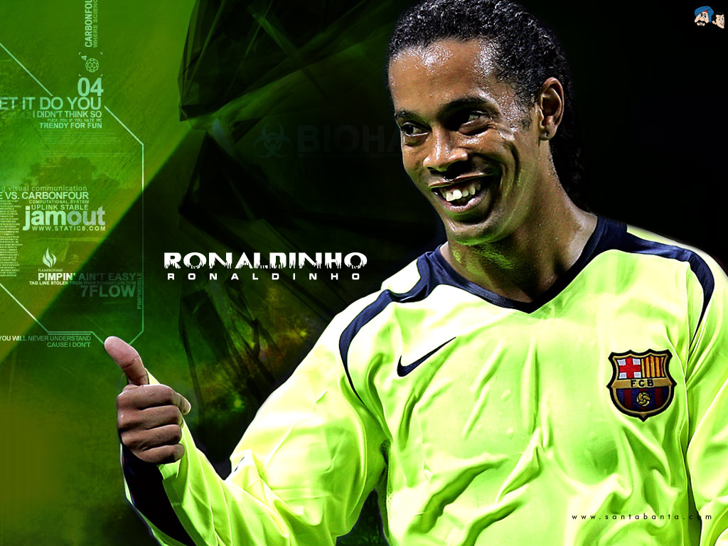 Download laughs Ronaldinho wallpaper / 1024x768