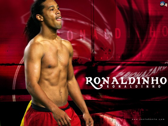 Free Send to Mobile Phone without T-shirts Ronaldinho wallpaper num.3