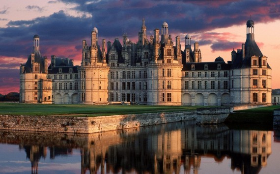 Free Send to Mobile Phone Chateau of Chambord, France Architecture wallpaper num.5