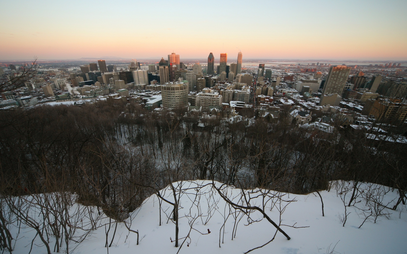 Download High quality Montréal\'s winter sunset Cities wallpaper / 1680x1050