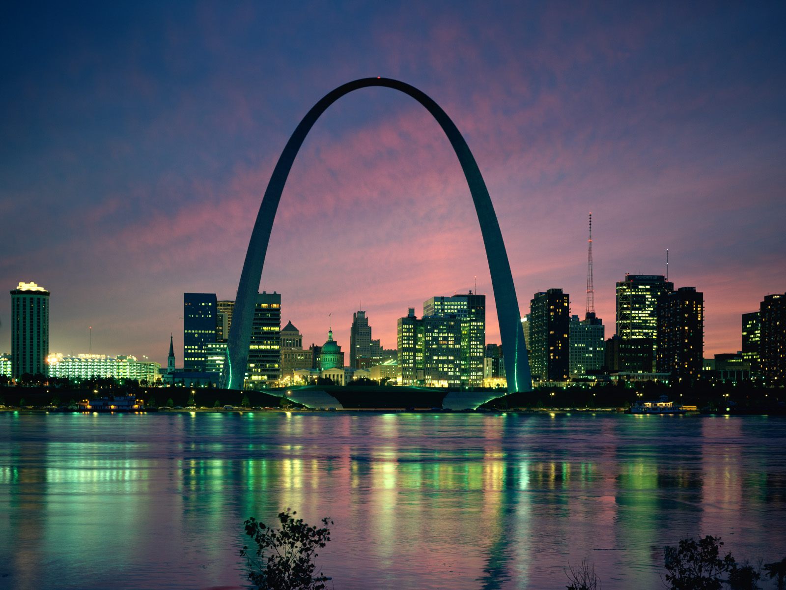 Download full size St-Louis, Missouri Cities wallpaper / 1600x1200
