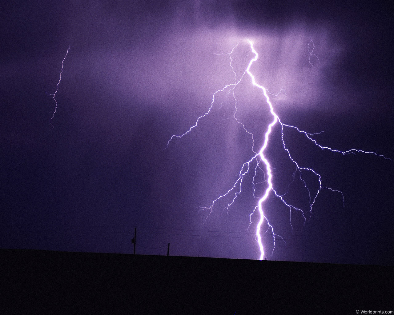 Download High quality Lightnings wallpaper / Nature / 1280x1024