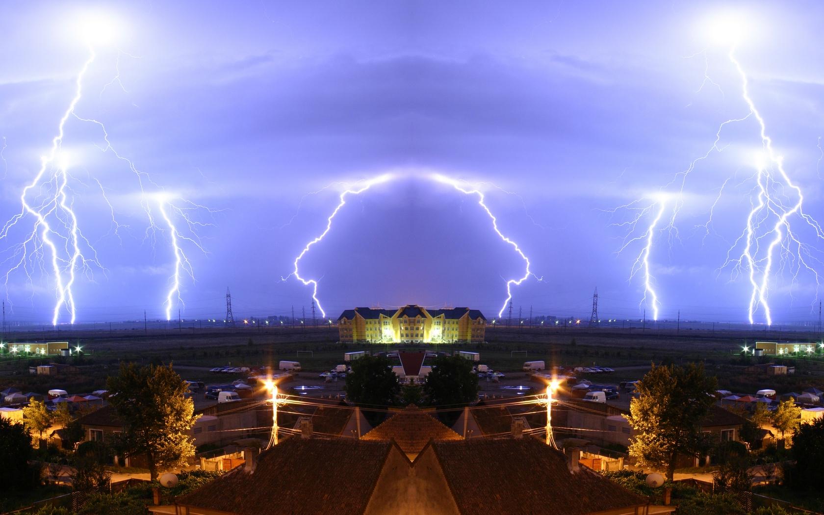 Download High quality Lightning In Romania Lightnings wallpaper / 1680x1050