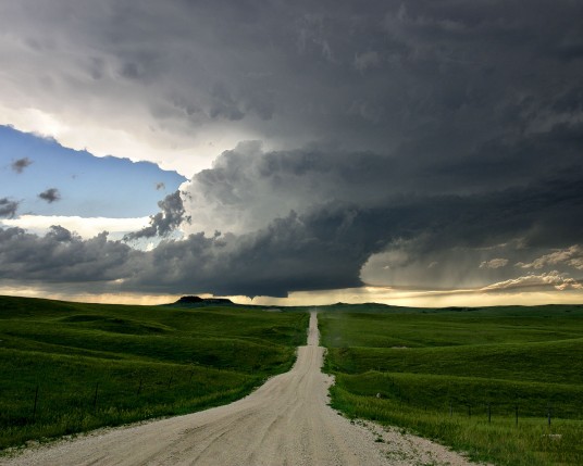 Free Send to Mobile Phone Road to sunset Storms wallpaper num.6