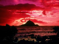 Alau Island, Maui, Hawaii / Sunset