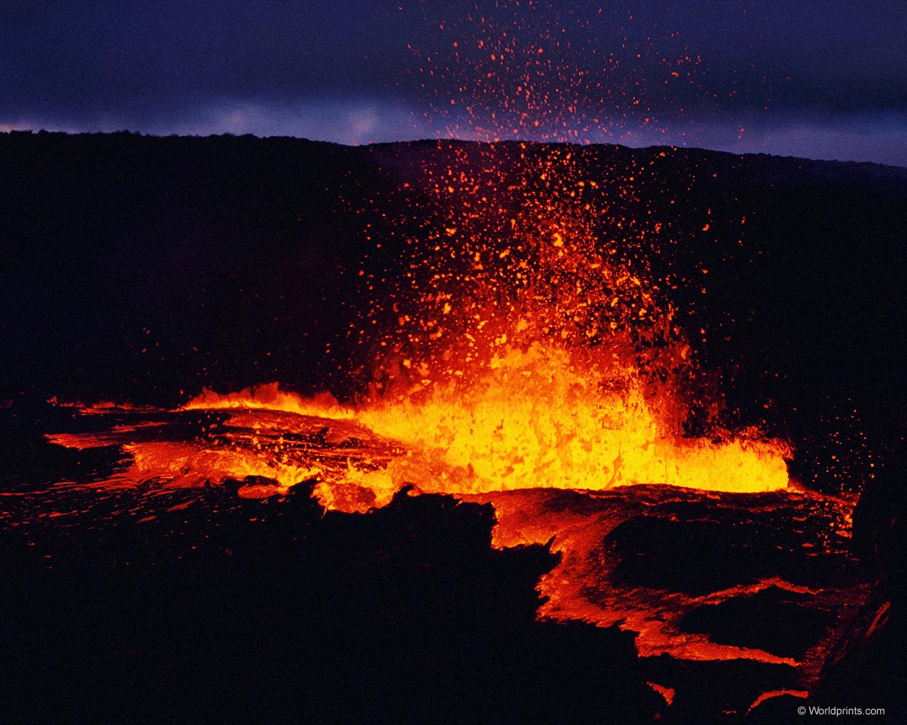 Download High quality Volcanos wallpaper / Nature / 1280x1024