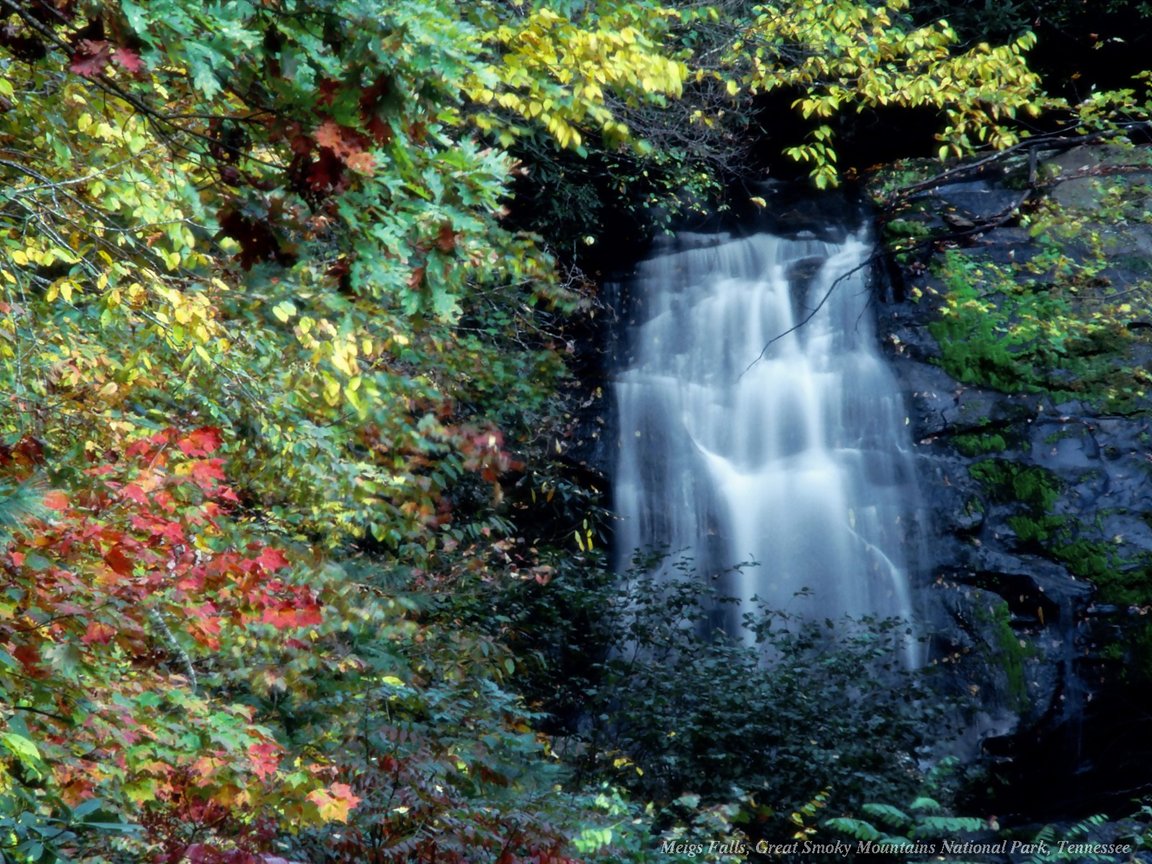 Full size Waterfalls wallpaper / Nature / 1152x864