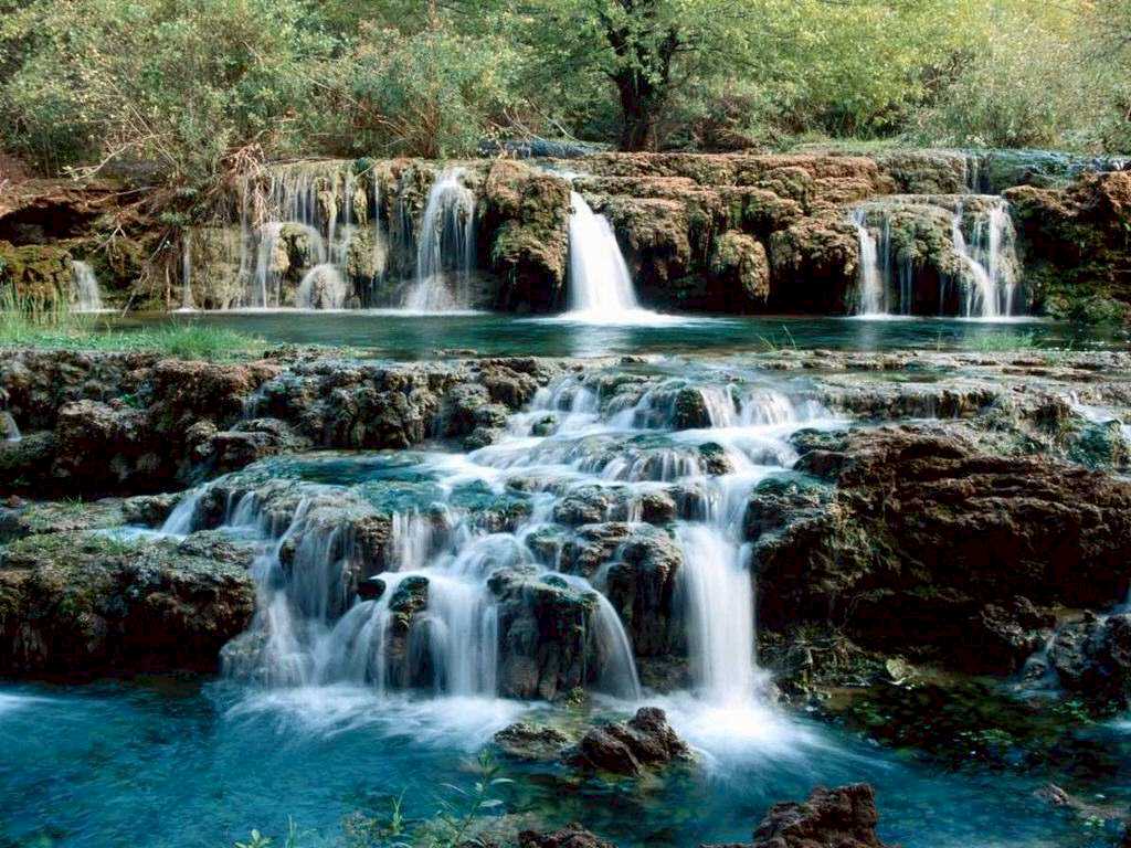 Full size Waterfalls wallpaper / Nature / 1024x768