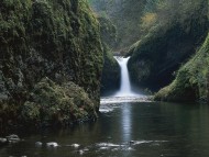 Download High quality Waterfalls  / Nature