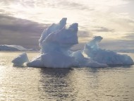 Icebergs / High quality Nature 