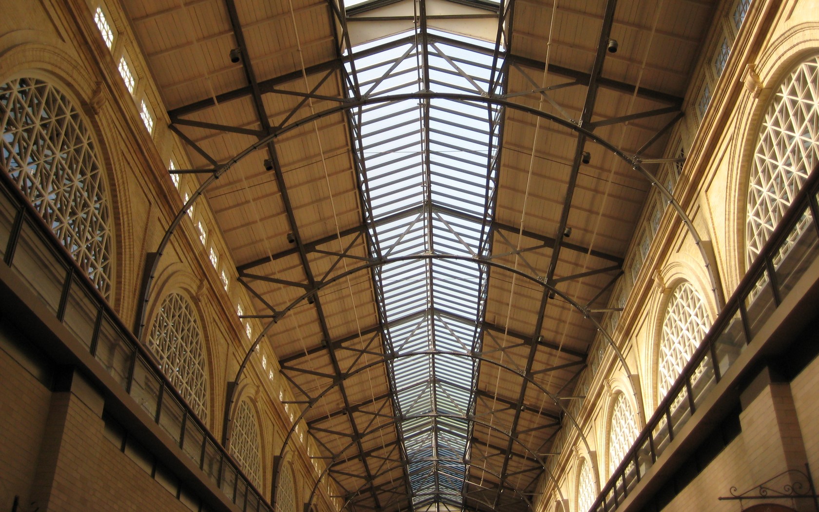 Download full size Ferry Building Ceiling Original wallpaper / 1680x1050