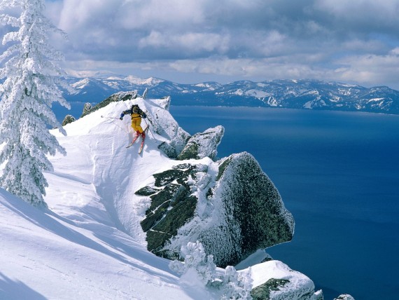Free Send to Mobile Phone Extreme slalom Alpine skiing wallpaper num.3