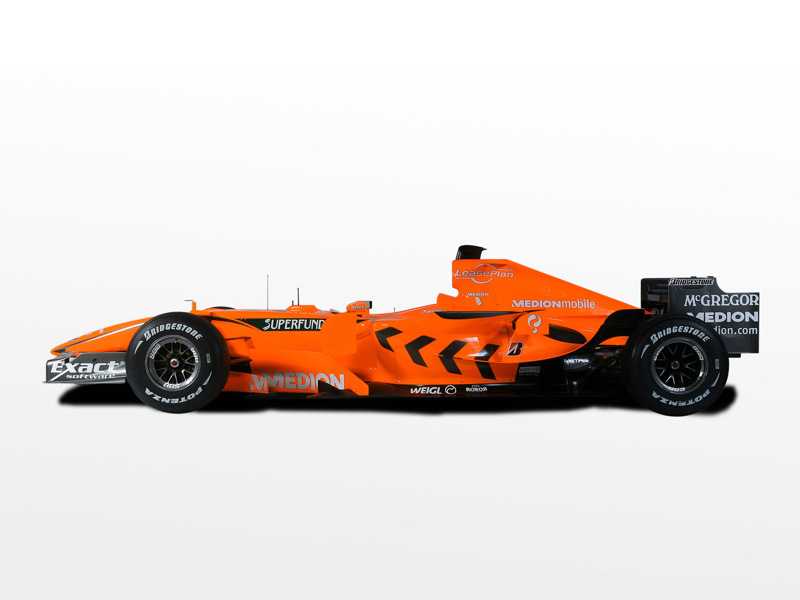 Download HQ Orange Formula 1 wallpaper / 1600x1200