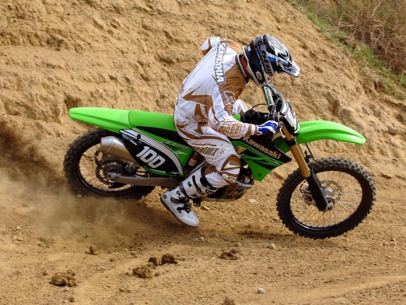 Free Send to Mobile Phone Motocross Sports wallpaper num.11