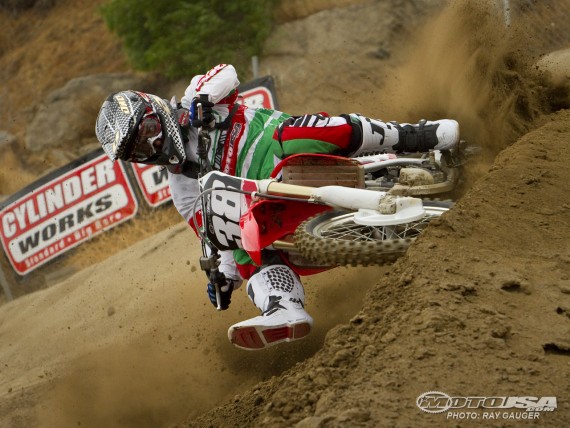 Free Send to Mobile Phone Motocross Sports wallpaper num.60