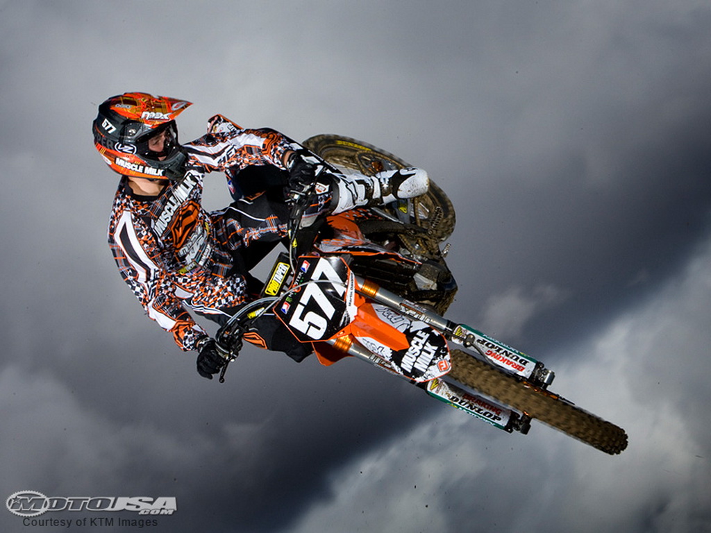 Download flight Motocross wallpaper / 1024x768