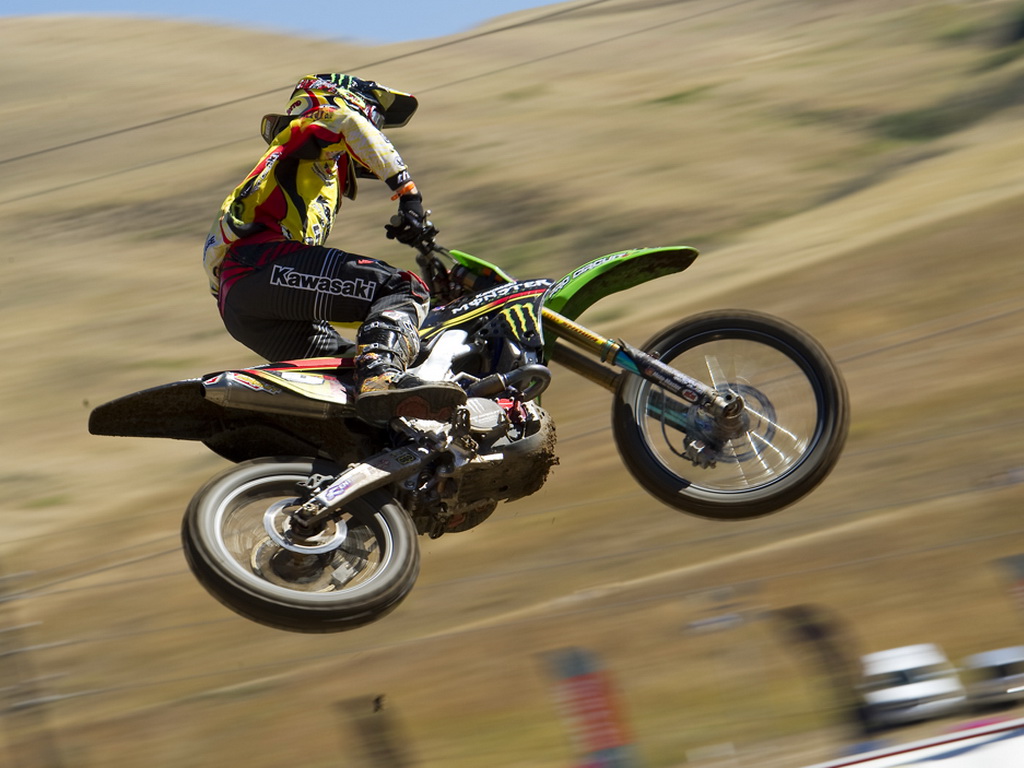 Download Motocross / Sports wallpaper / 1024x768