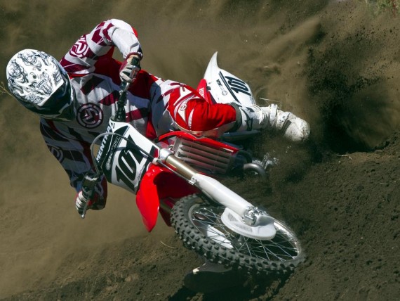 Free Send to Mobile Phone Motocross Sports wallpaper num.36