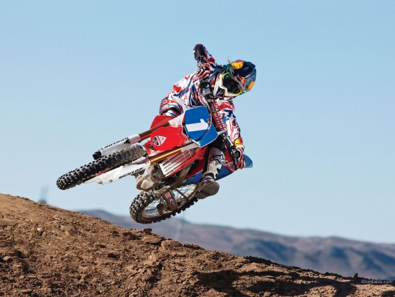 Free Send to Mobile Phone Motocross Sports wallpaper num.12