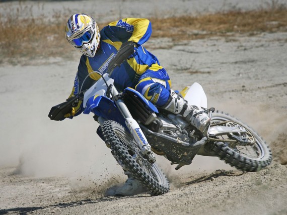 Free Send to Mobile Phone Motocross Sports wallpaper num.46