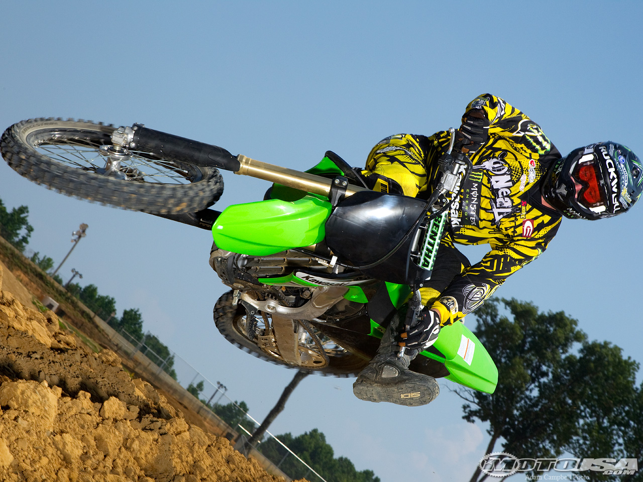 Download High quality tricks in the air Motocross wallpaper / 1280x960
