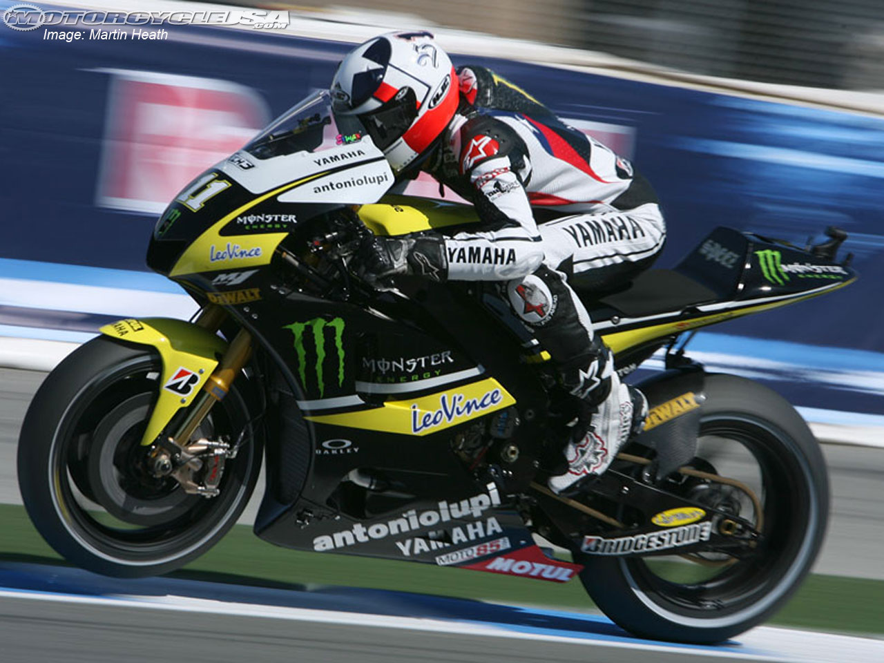Download HQ MotoGP wallpaper / Sports / 1280x960