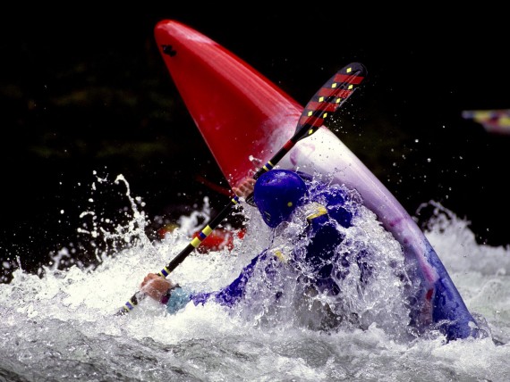Free Send to Mobile Phone Water Slalom Sports wallpaper num.9