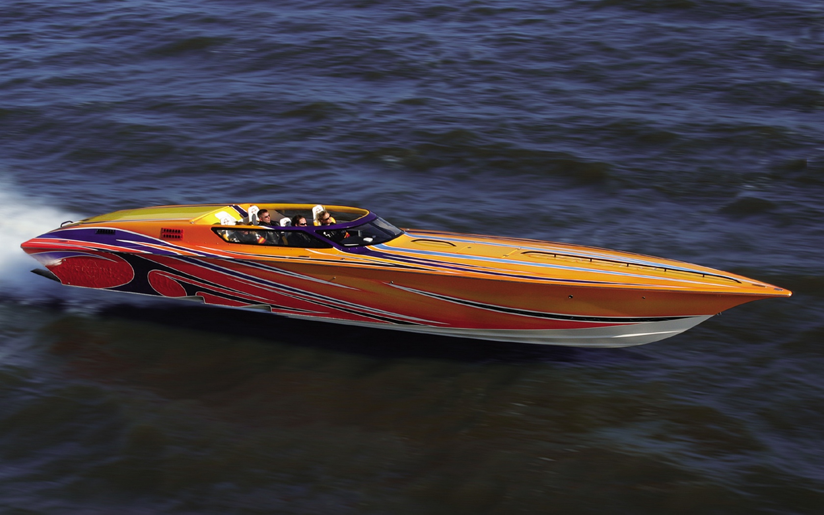 Download High quality Powerboat Ships and Boats wallpaper / 1680x1050