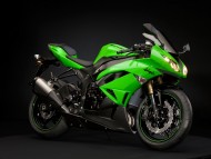 Kawasaki Ninja green / Motorcycle