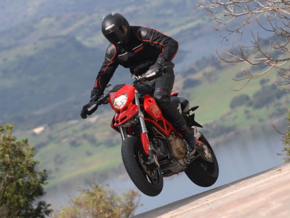 Free Send to Mobile Phone red Ducati Motorcycle wallpaper num.178