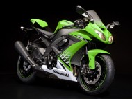 Kawasaki Ninja green / Motorcycle