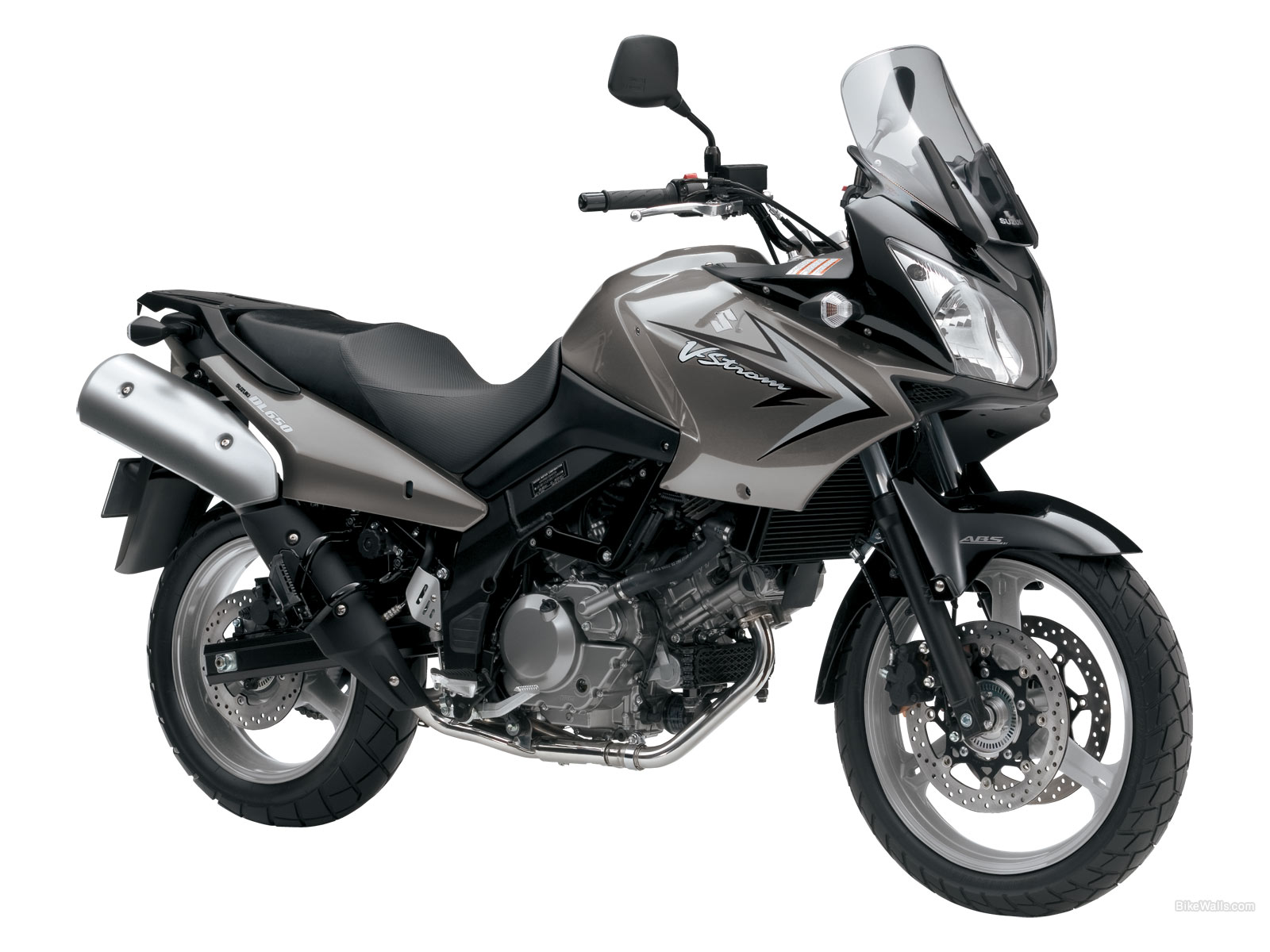 Download High quality DL650 Suzuki grey Motorcycle wallpaper / 1600x1200