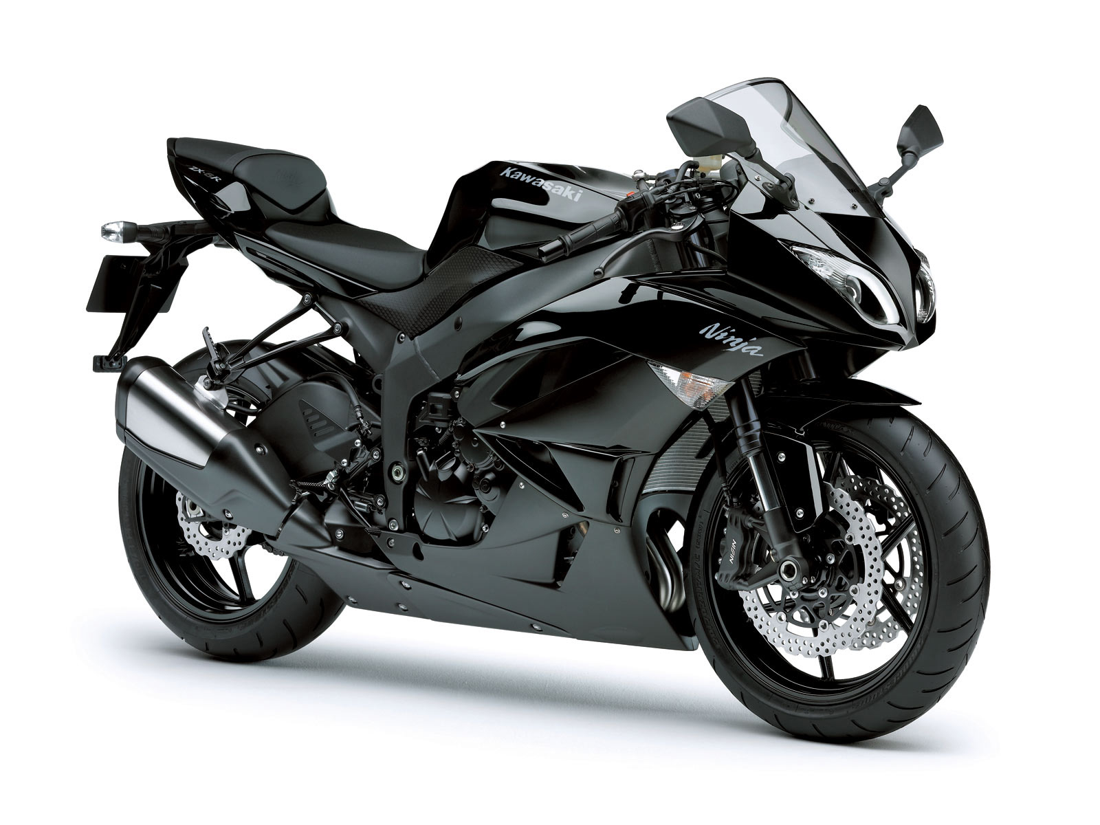 Download HQ Kawasaki Ninja ZX 6R black Motorcycle wallpaper / 1600x1200